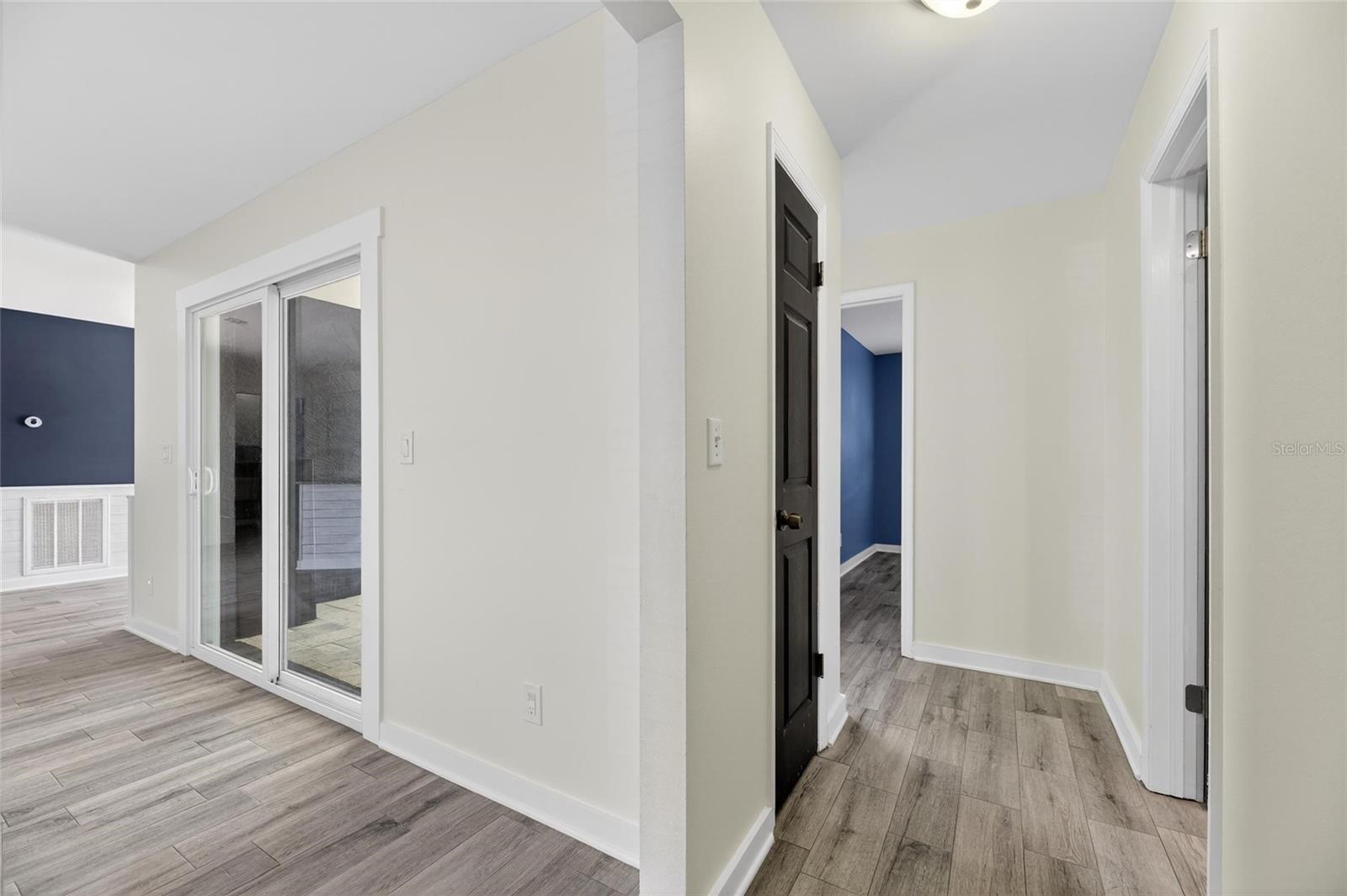 Image 17 of 91 For 7906 Bahama Avenue