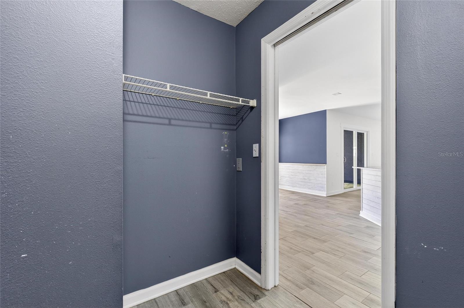 Image 39 of 91 For 7906 Bahama Avenue