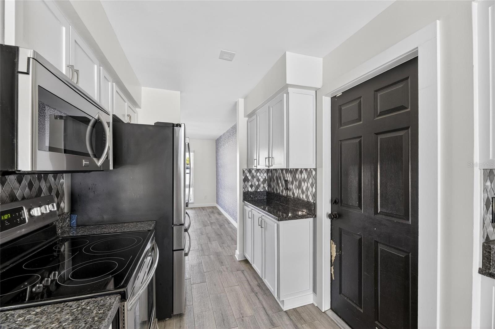 Image 50 of 91 For 7906 Bahama Avenue