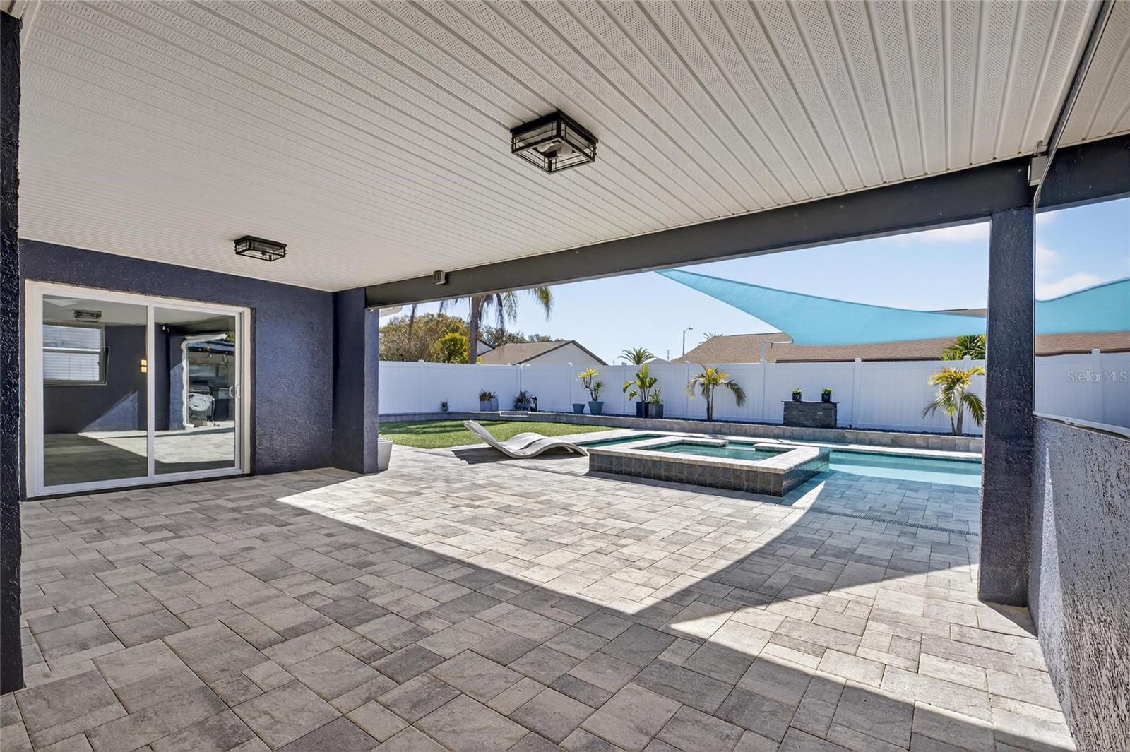 Image 58 of 91 For 7906 Bahama Avenue