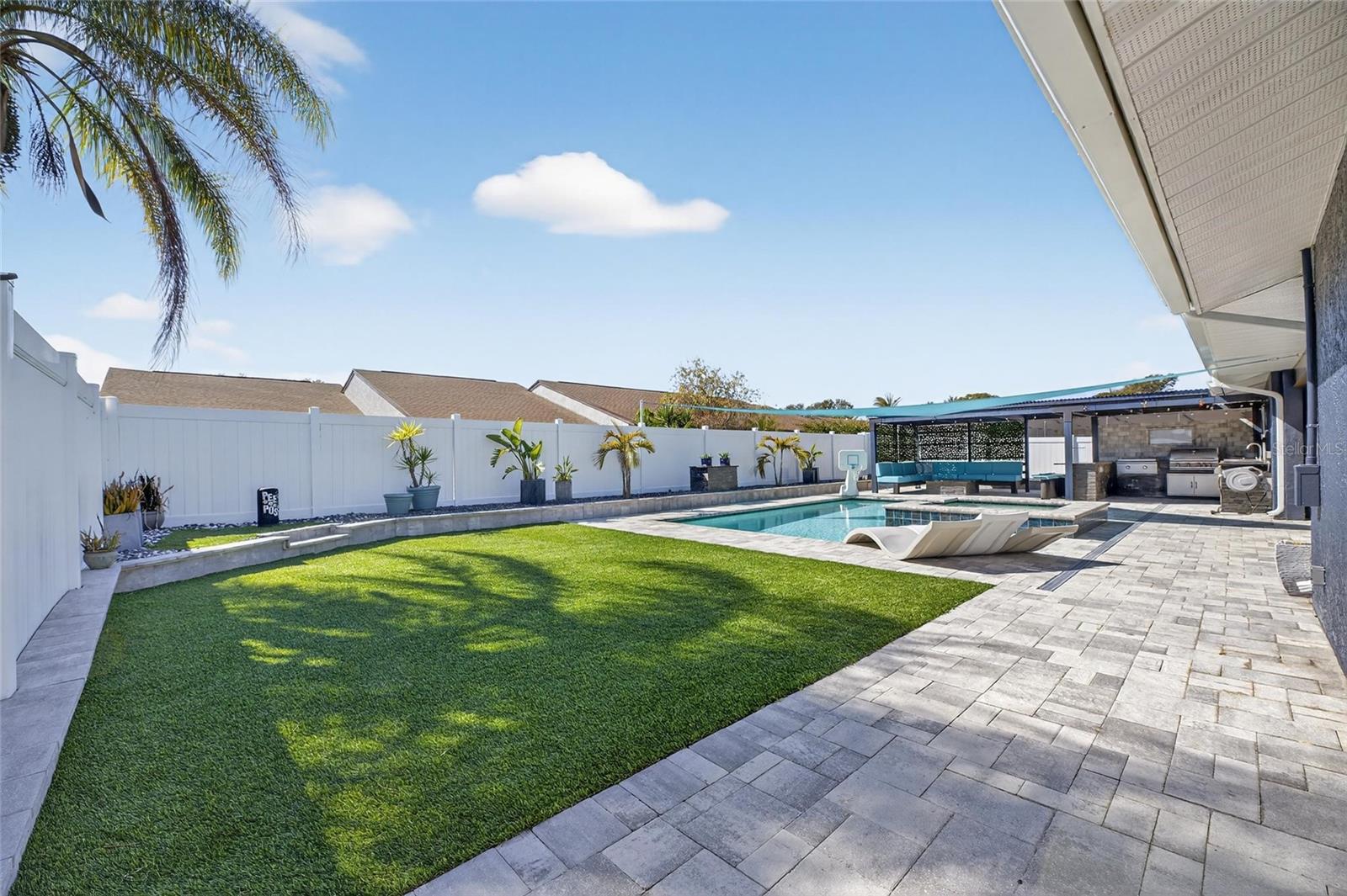 Image 62 of 91 For 7906 Bahama Avenue