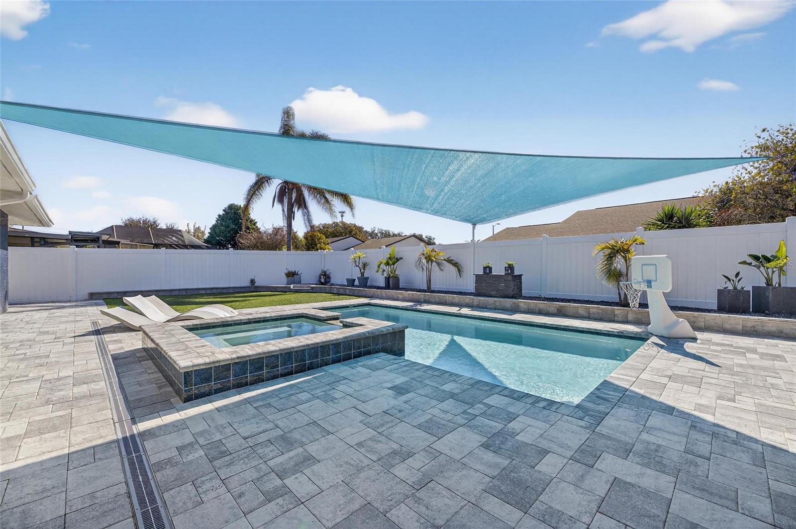 Image 67 of 91 For 7906 Bahama Avenue