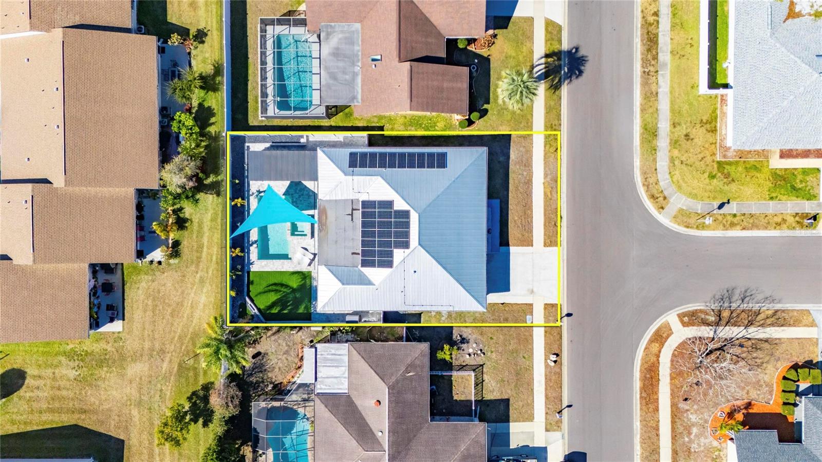 Image 80 of 91 For 7906 Bahama Avenue