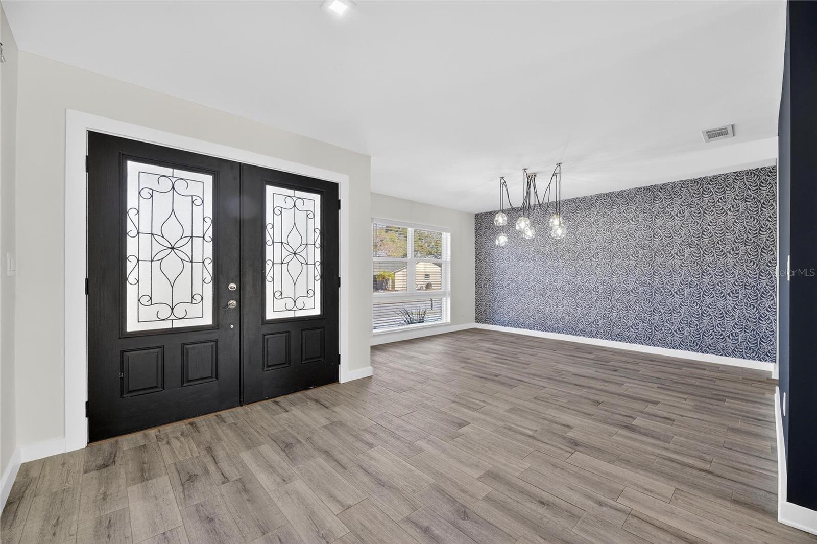 Image 9 of 91 For 7906 Bahama Avenue