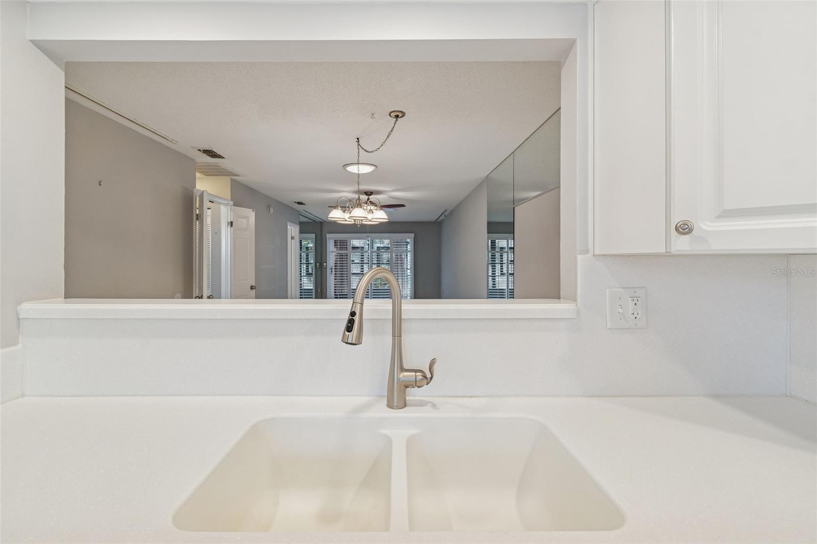 Image 34 of 76 For 11317 Versailles Lane 5