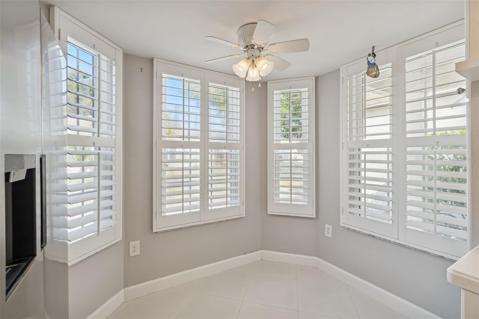 Image 37 of 76 For 11317 Versailles Lane 5