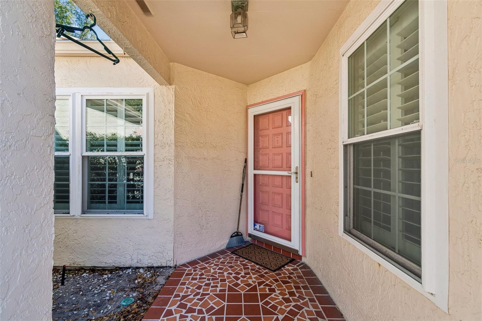 Image 5 of 76 For 11317 Versailles Lane 5