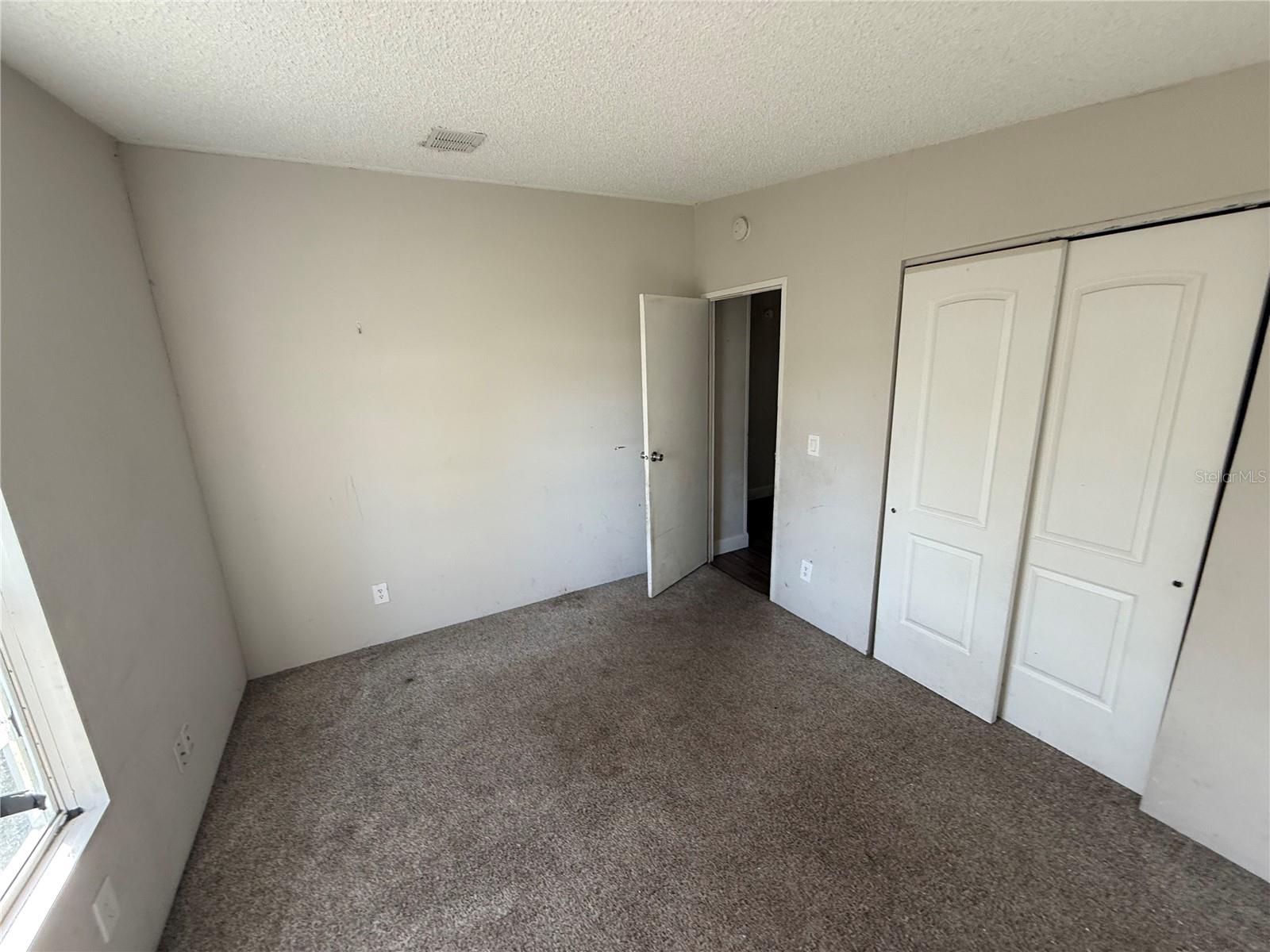 Image 11 of 18 For 5115 Shadyglen Drive