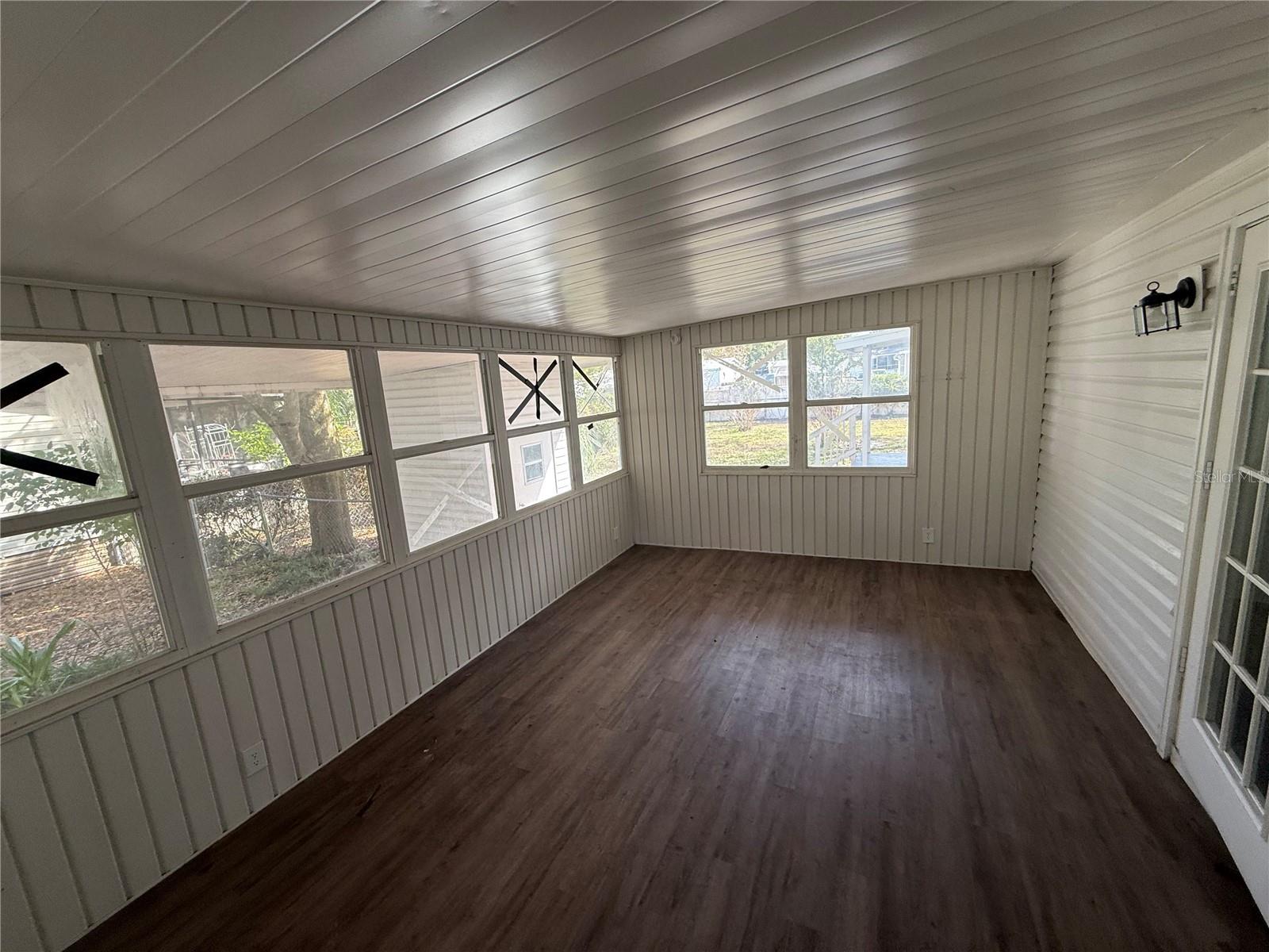 Image 14 of 18 For 5115 Shadyglen Drive