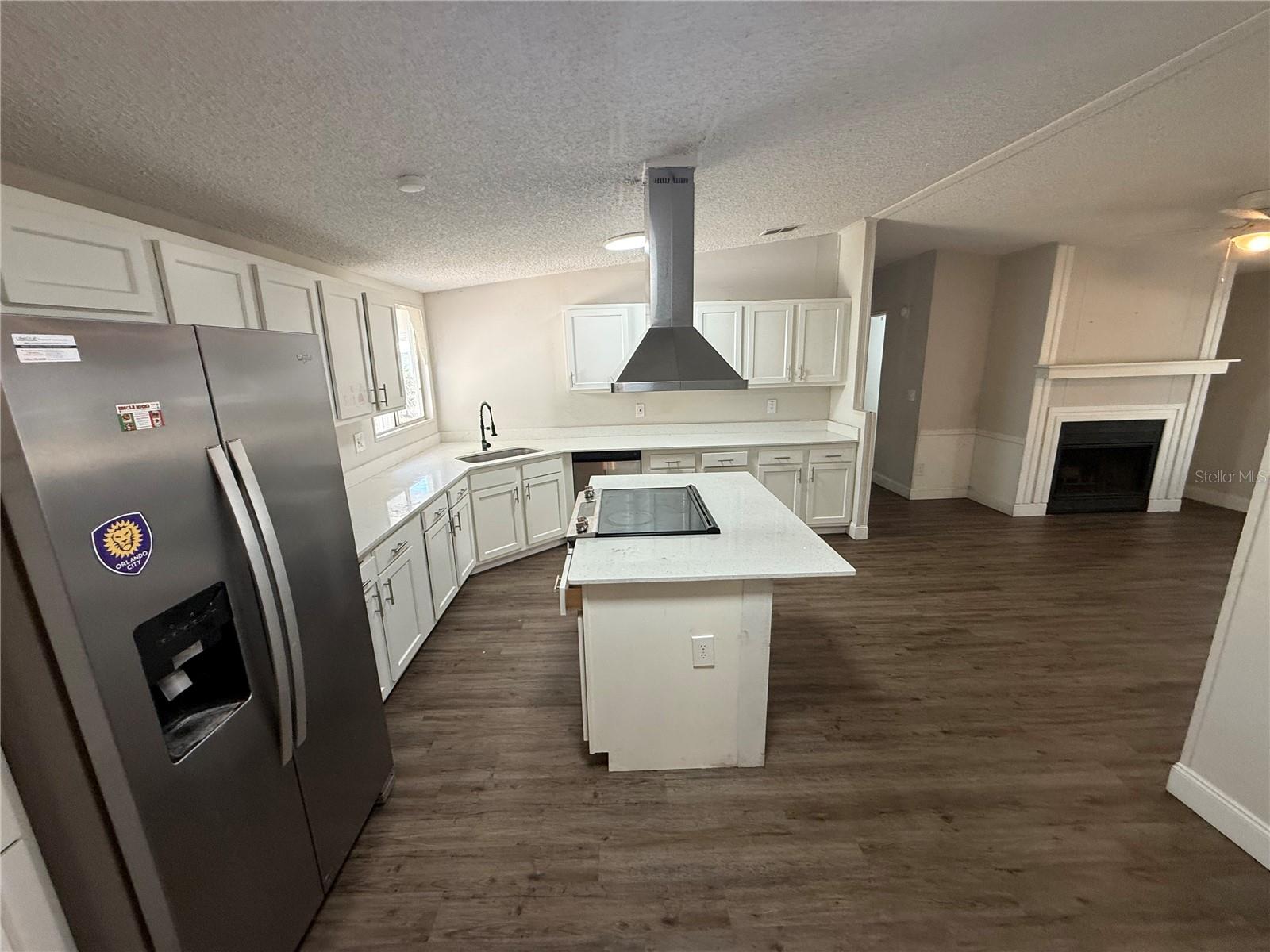 Image 6 of 18 For 5115 Shadyglen Drive