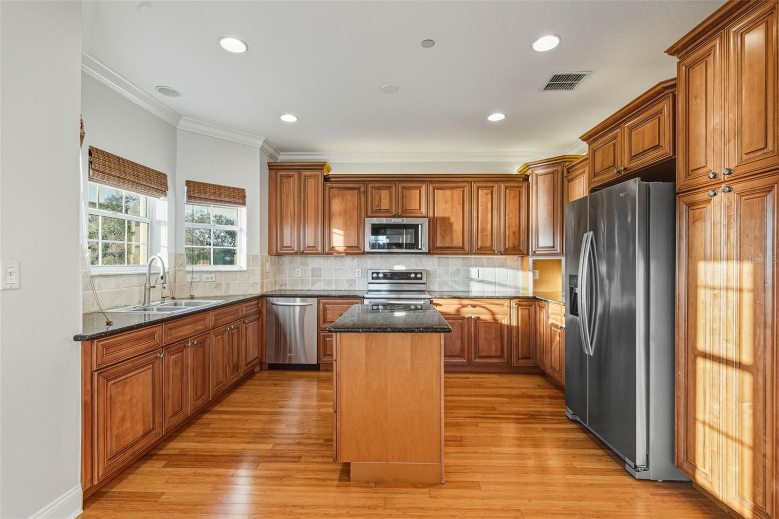 Image 25 of 75 For 1726 Sunkissed Drive