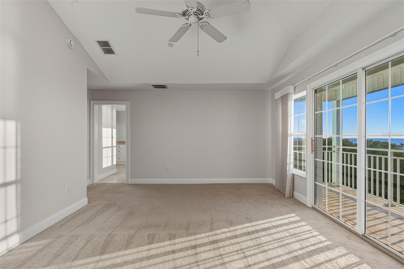 Image 34 of 75 For 1726 Sunkissed Drive