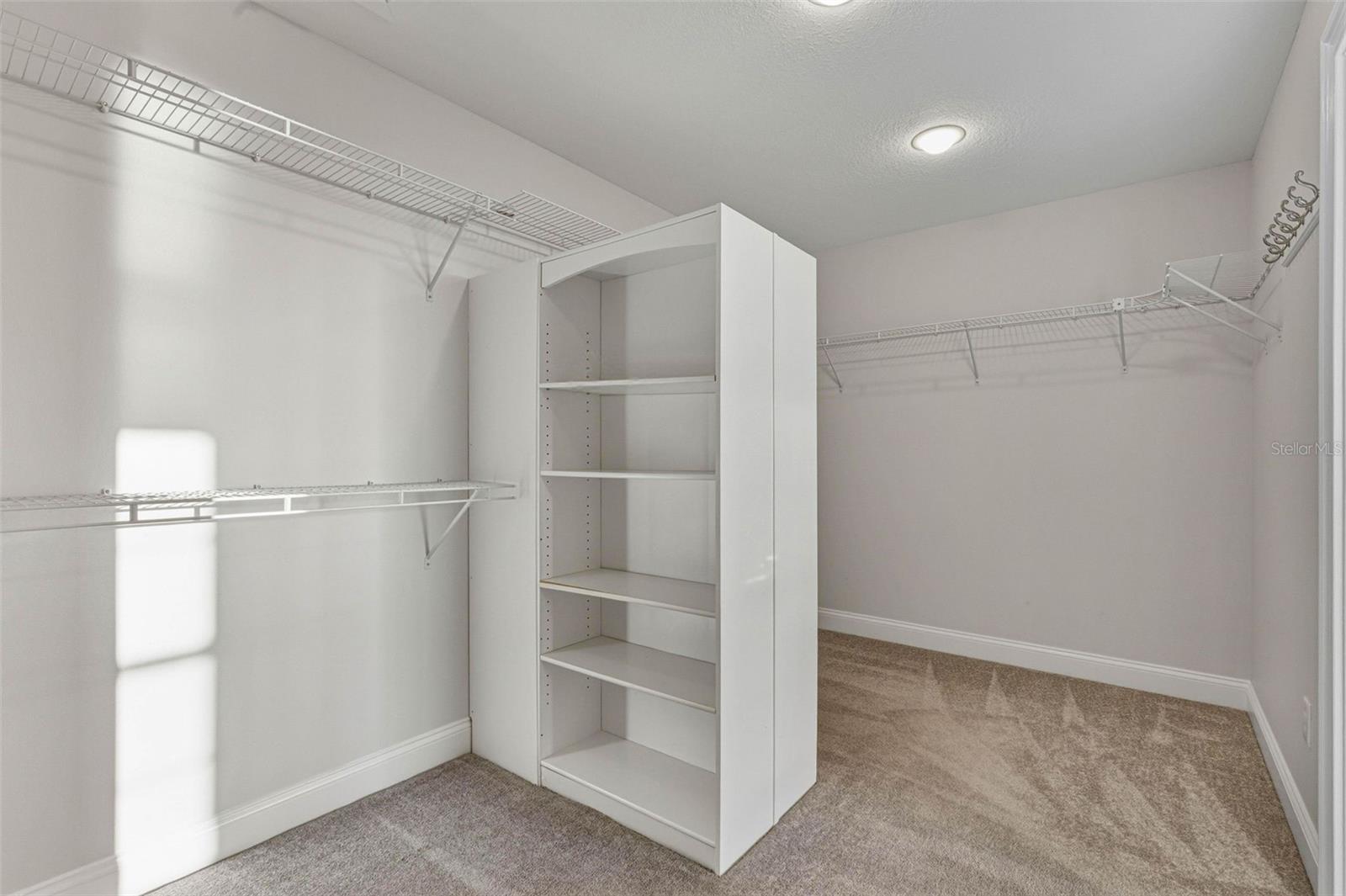 Image 39 of 75 For 1726 Sunkissed Drive