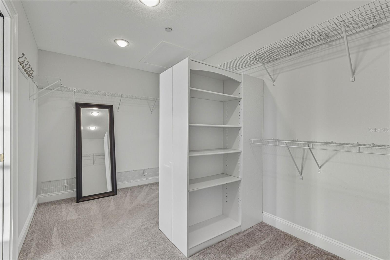 Image 40 of 75 For 1726 Sunkissed Drive