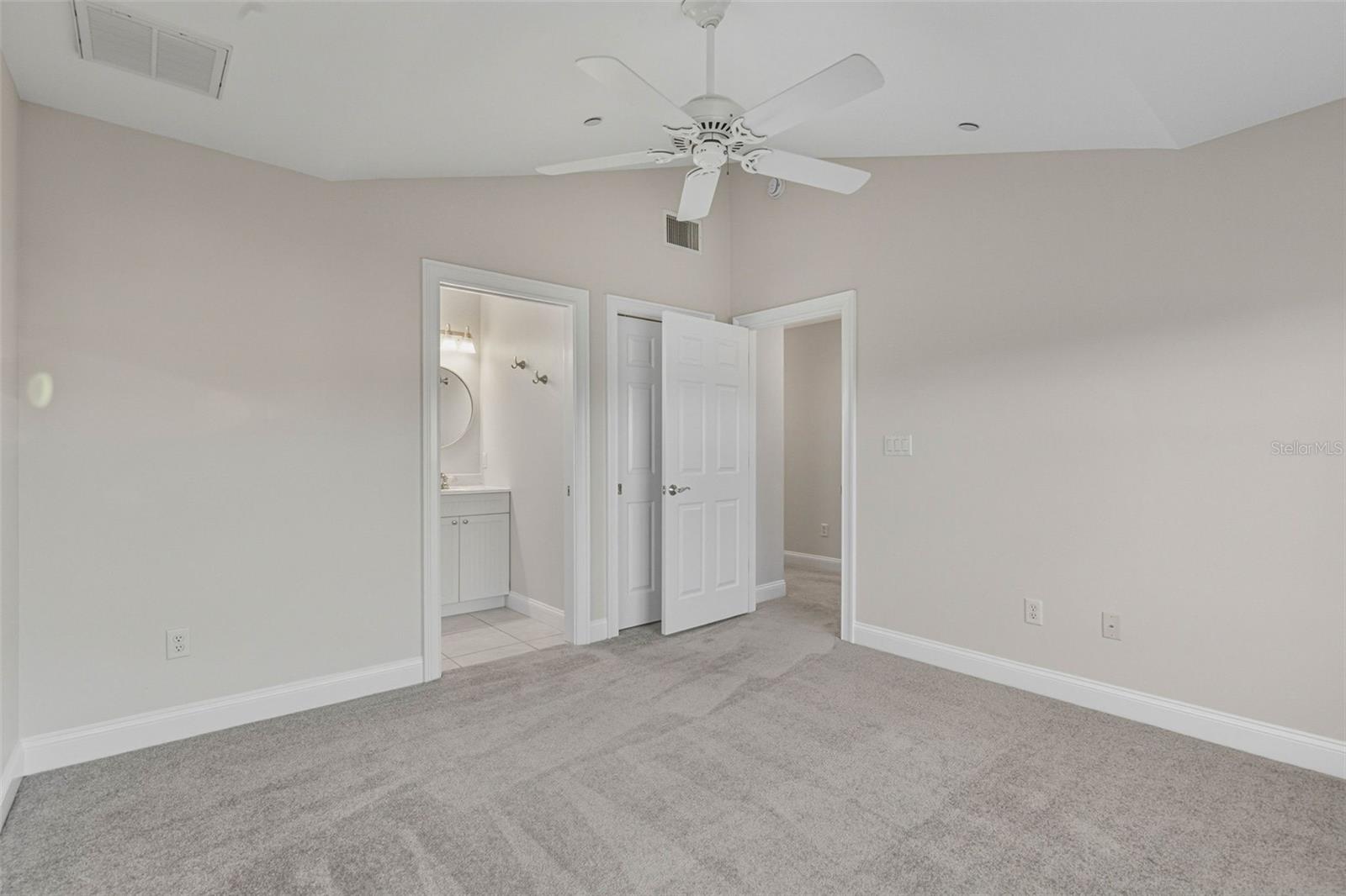 Image 48 of 75 For 1726 Sunkissed Drive