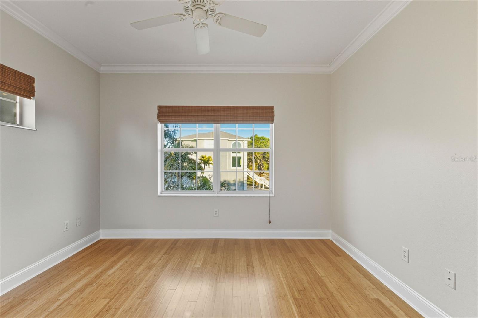 Image 52 of 75 For 1726 Sunkissed Drive