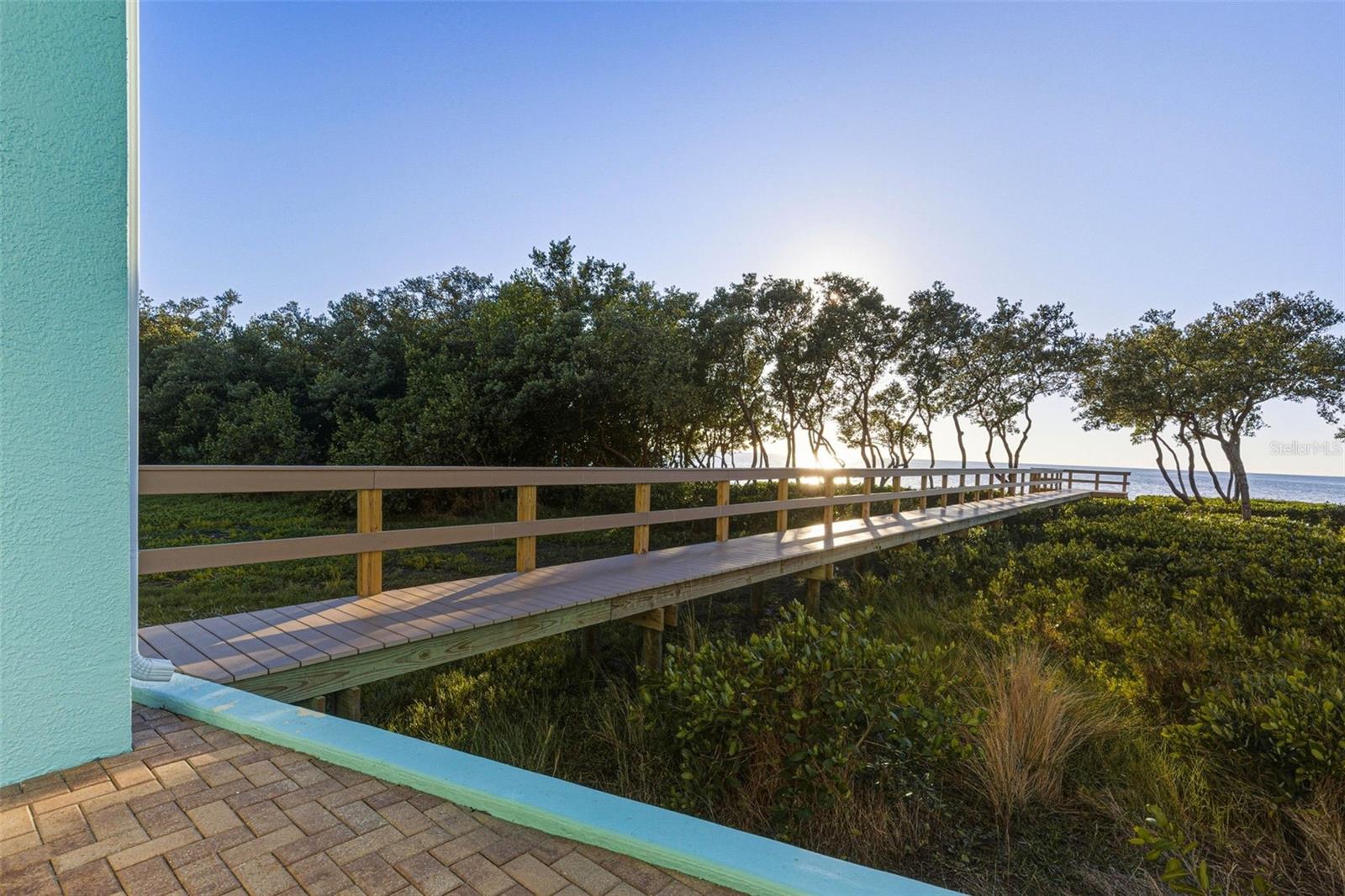 Image 58 of 75 For 1726 Sunkissed Drive