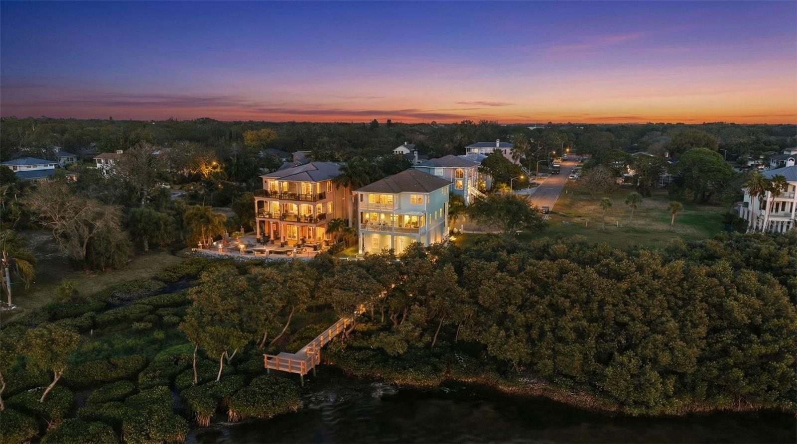 Image 6 of 75 For 1726 Sunkissed Drive