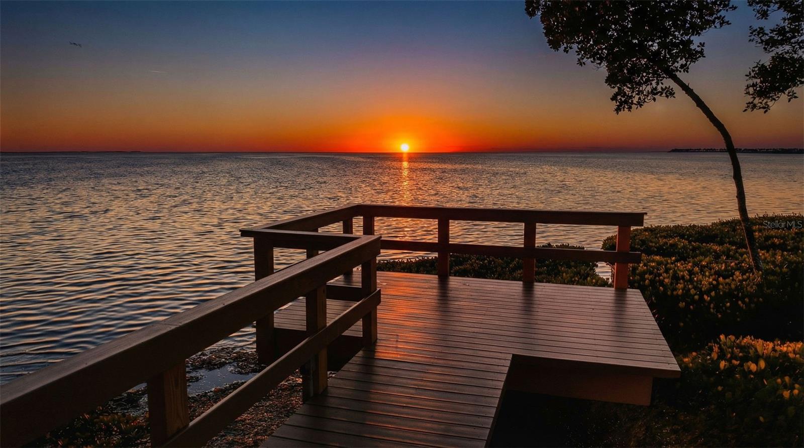 Image 61 of 75 For 1726 Sunkissed Drive