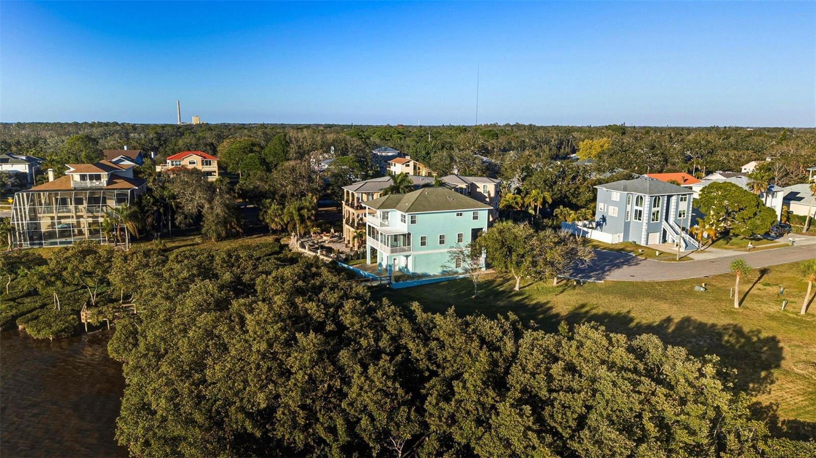 Image 68 of 75 For 1726 Sunkissed Drive