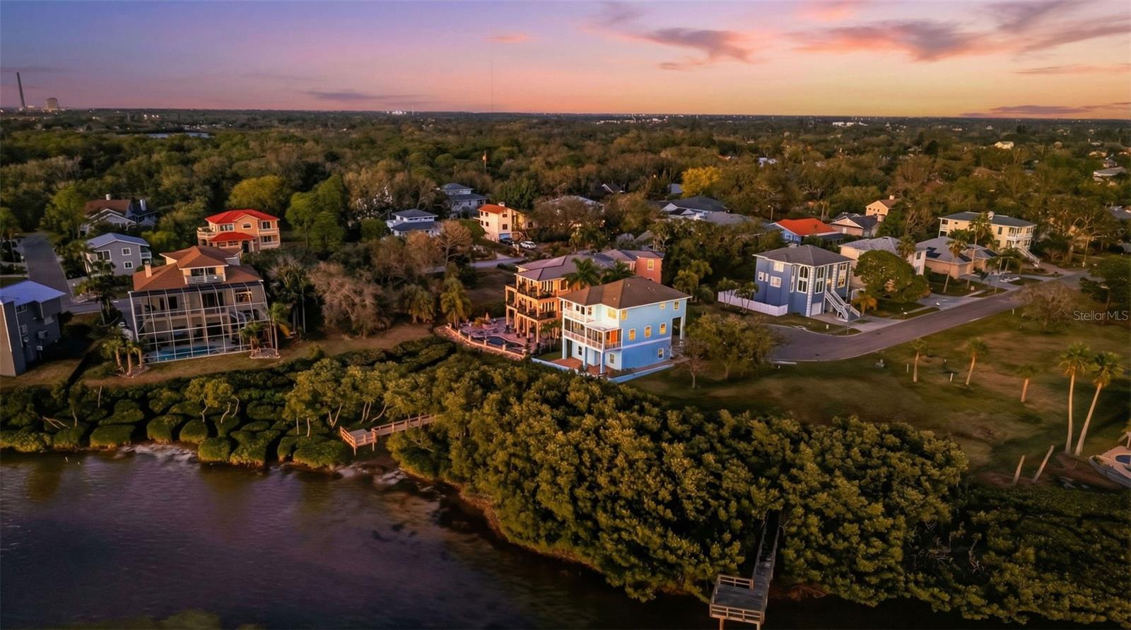 Image 73 of 75 For 1726 Sunkissed Drive