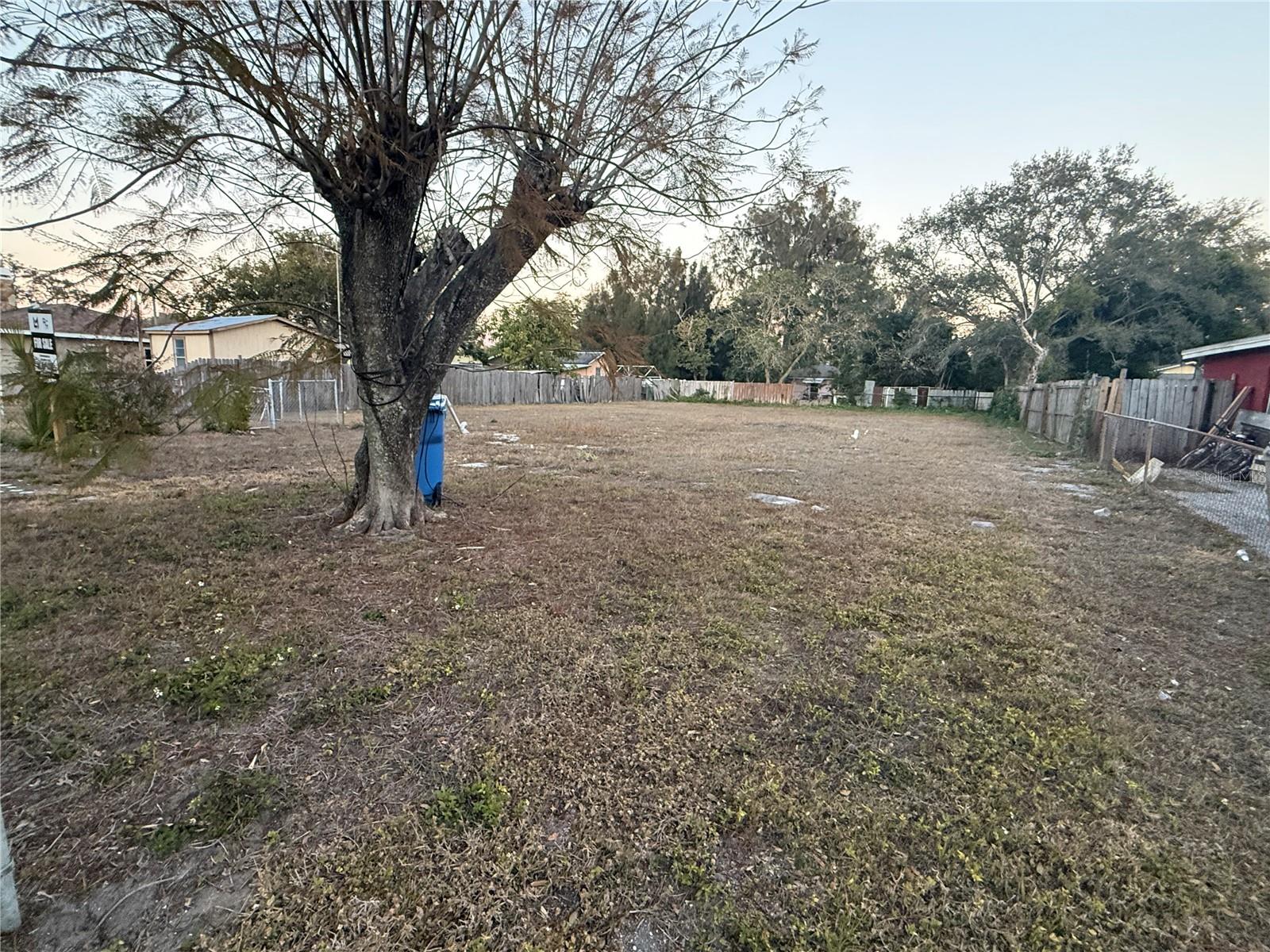 Image 6 of 11 For 1759 Farrell Avenue