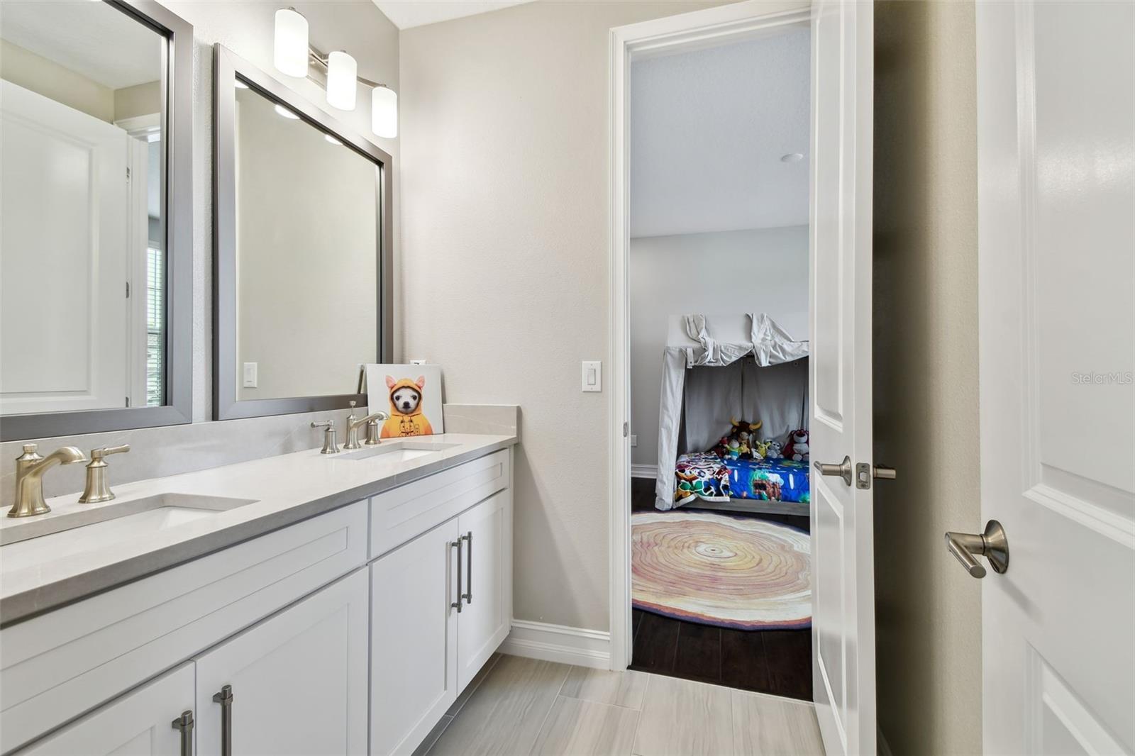 Image 62 of 99 For 6111 Marsh Trail Drive