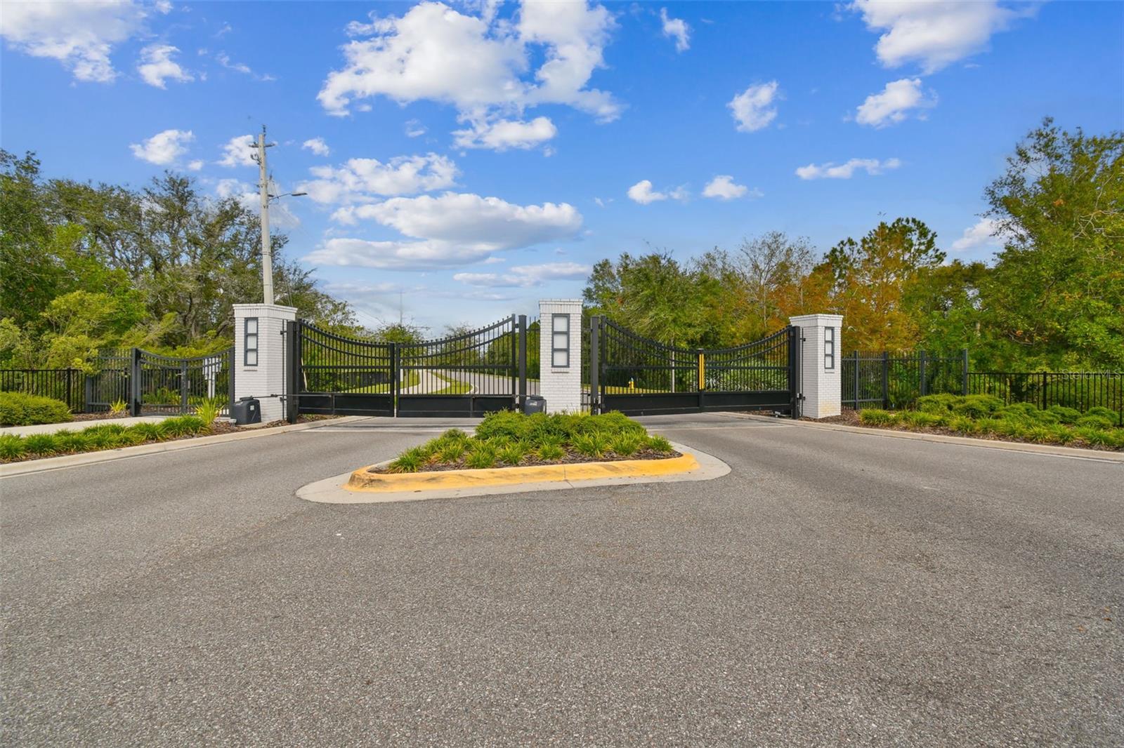 Image 80 of 99 For 6111 Marsh Trail Drive