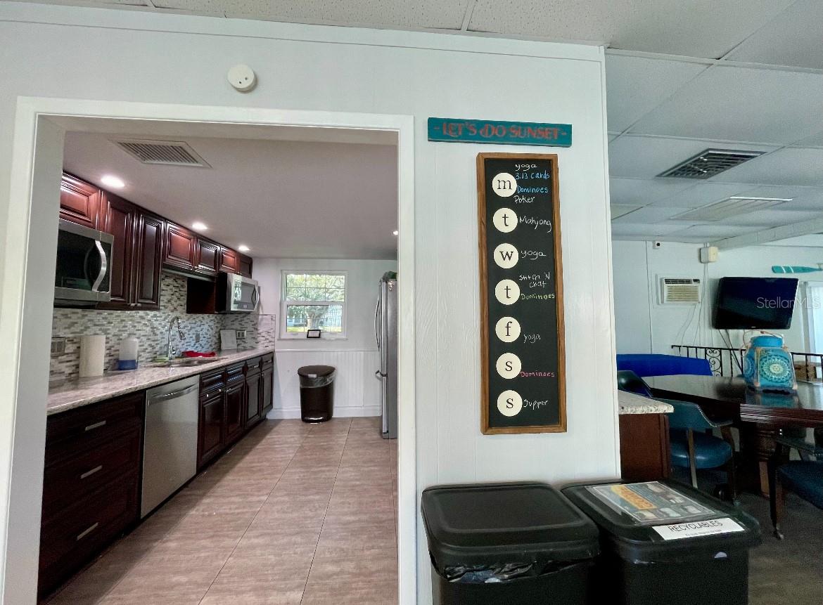 Image 19 of 25 For 920 Virginia Street 303