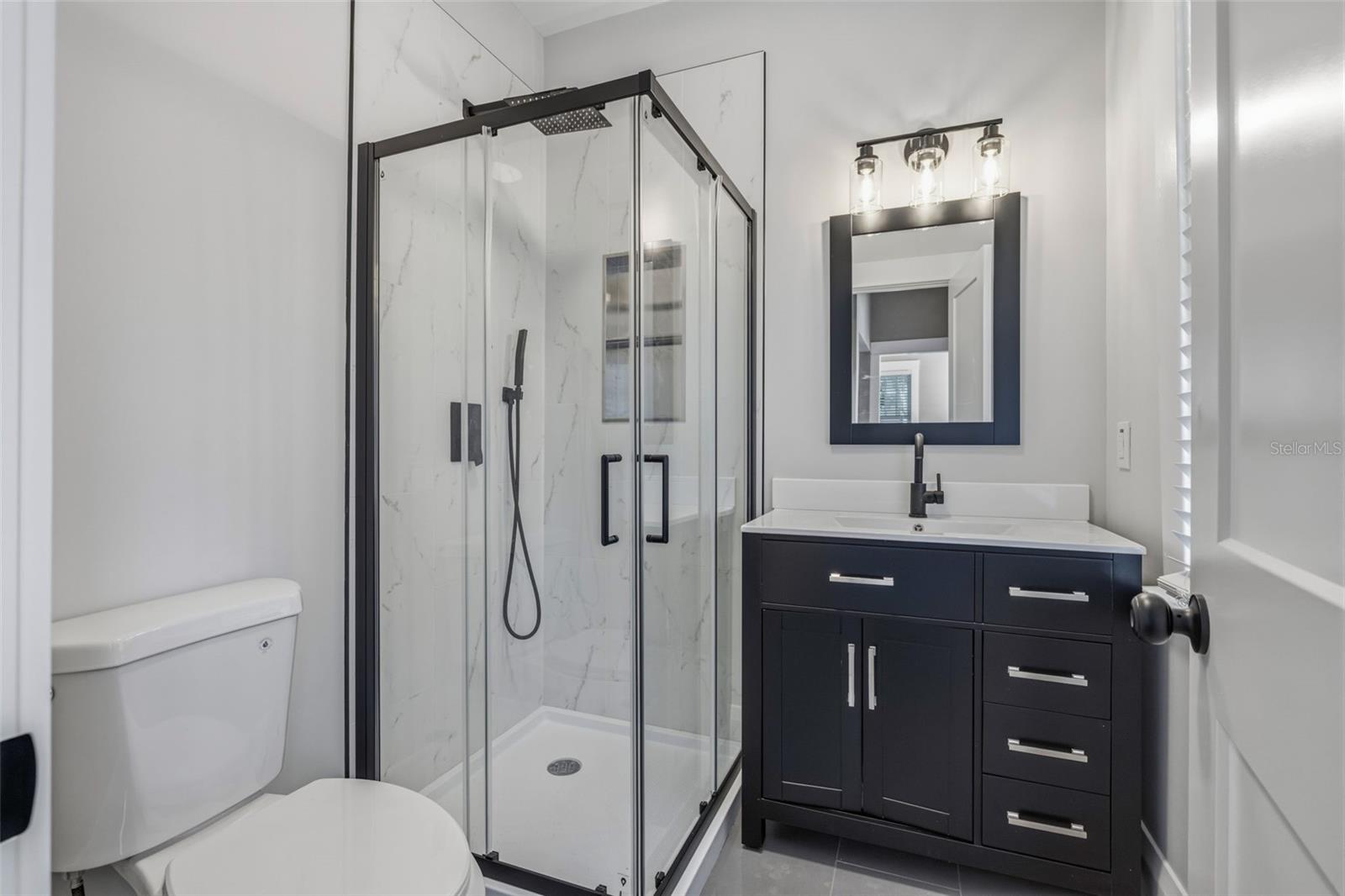 Image 14 of 26 For 1029 Powhatan Avenue