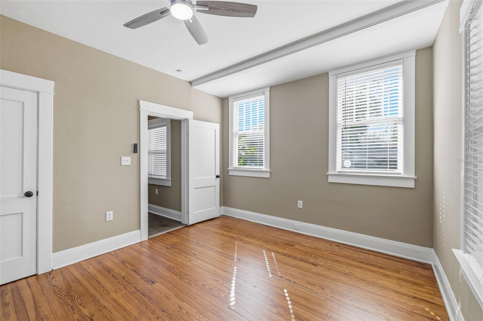 Image 16 of 26 For 1029 Powhatan Avenue