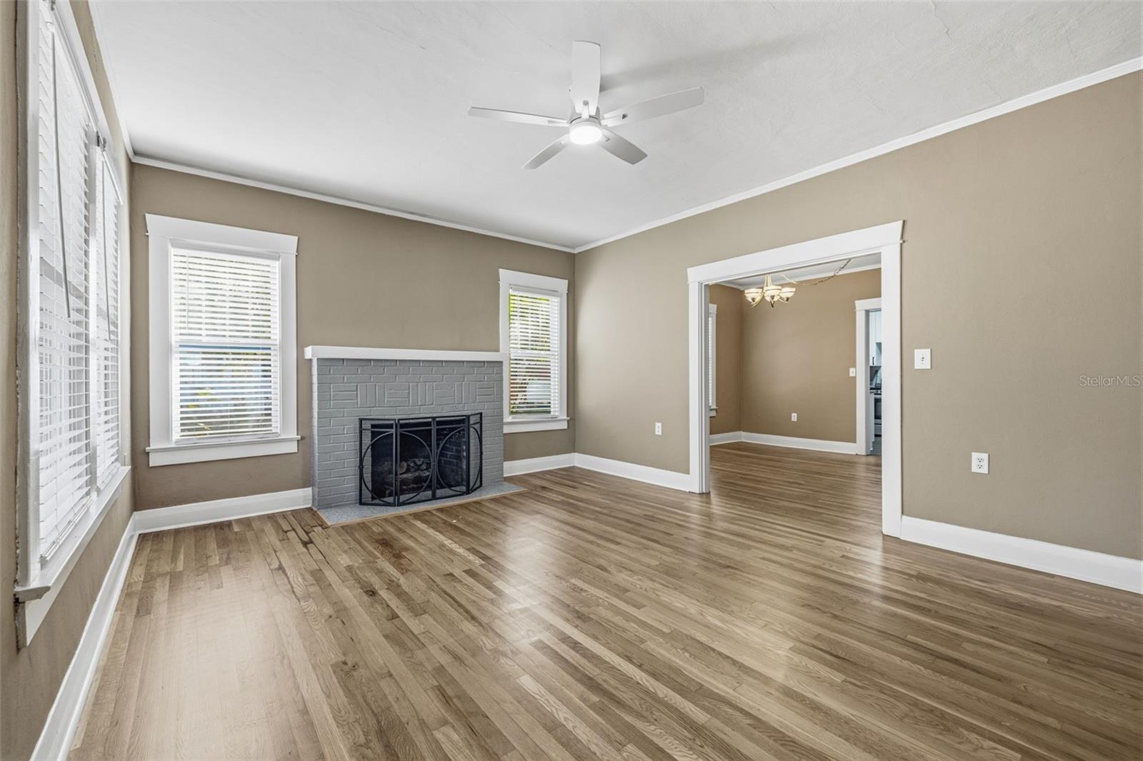 Image 6 of 26 For 1029 Powhatan Avenue