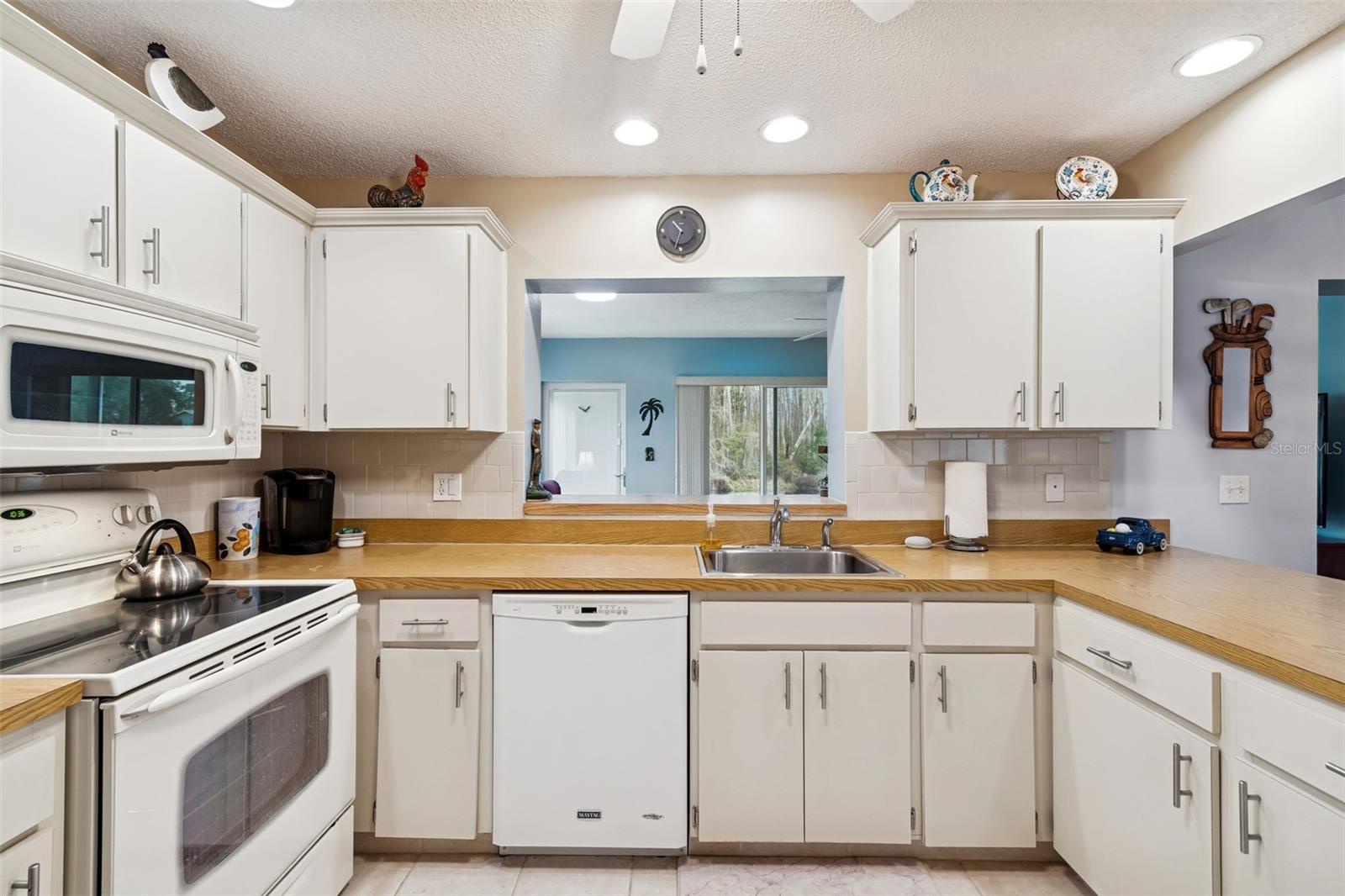 Image 3 of 46 For 11719 Alderwood Drive