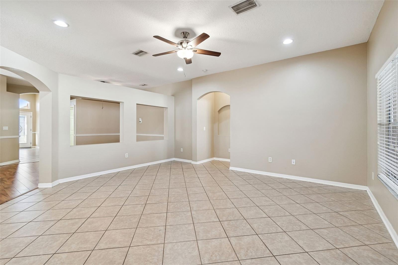 Image 10 of 26 For 9613 Jasmine Brook Creek