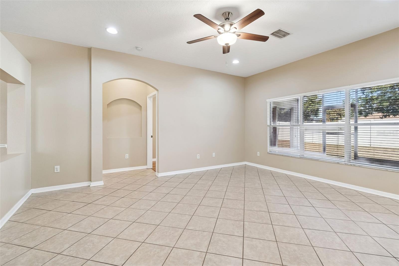 Image 11 of 26 For 9613 Jasmine Brook Creek