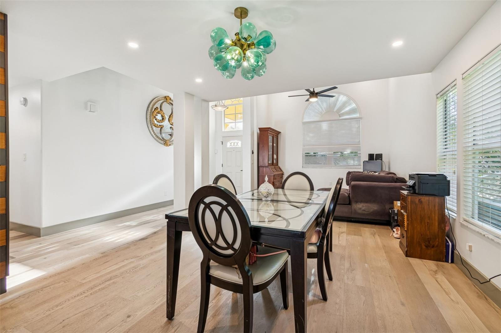 Image 19 of 75 For 14505 Thornfield Court