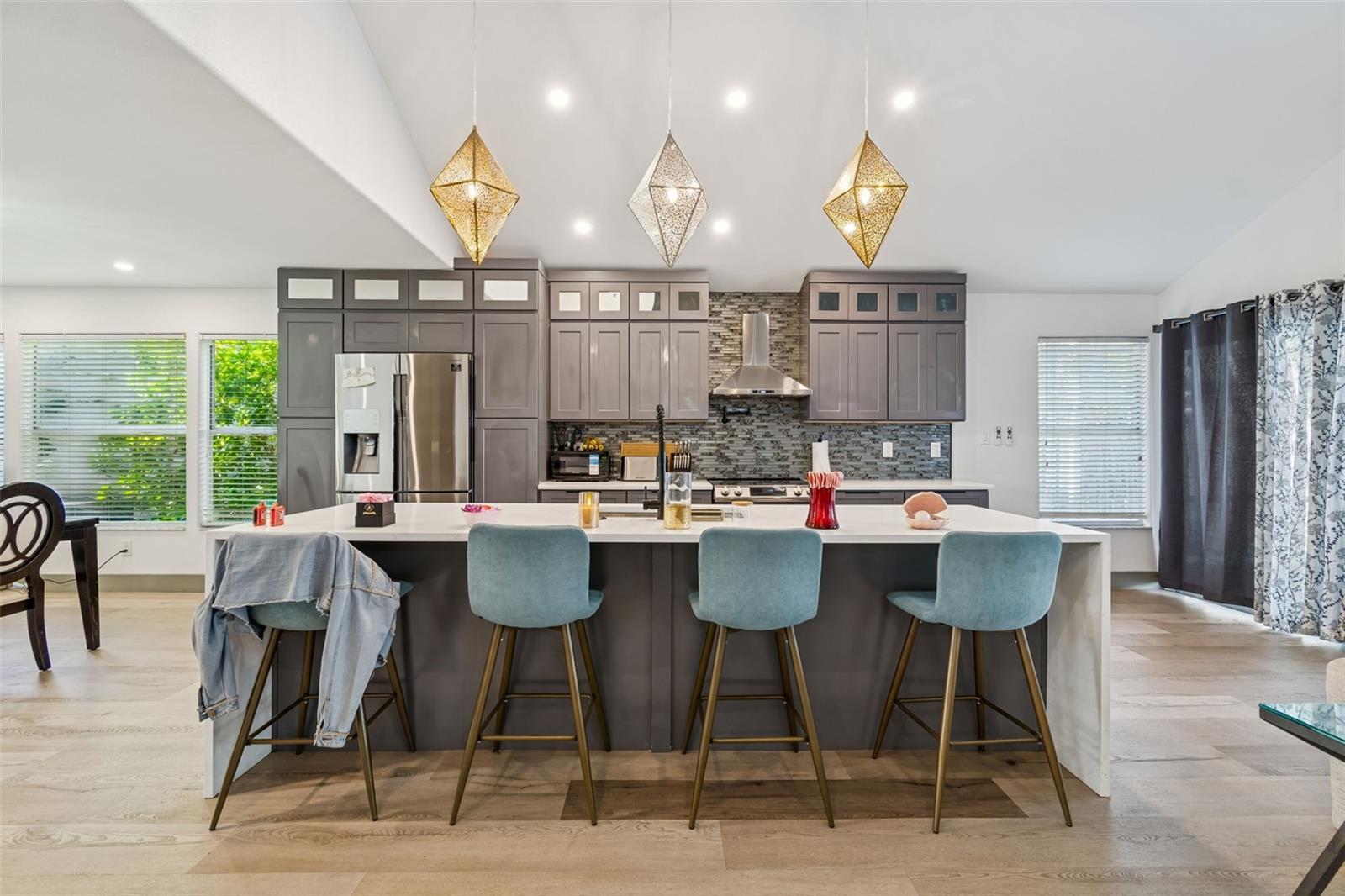 Image 30 of 75 For 14505 Thornfield Court