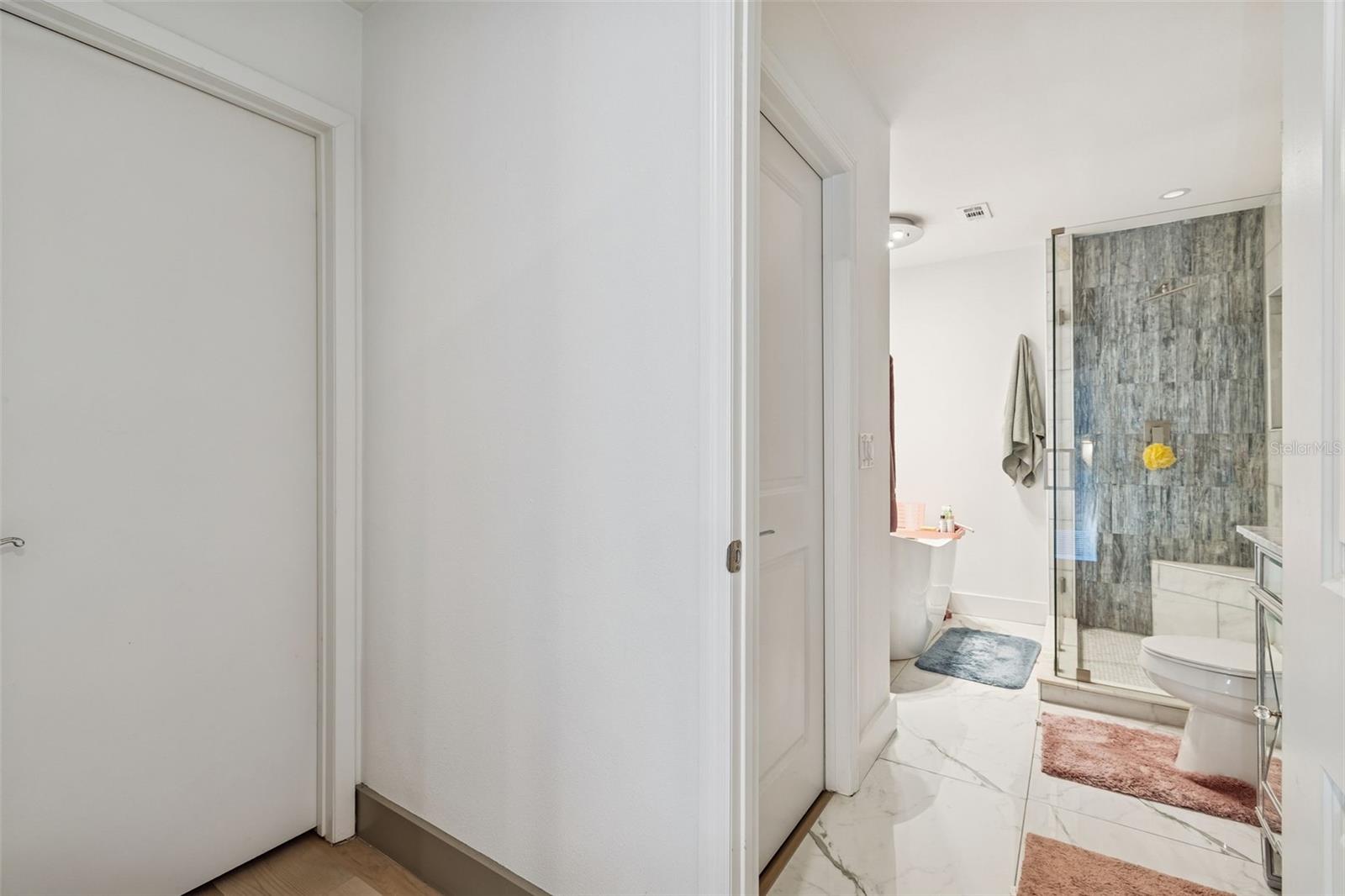 Image 50 of 75 For 14505 Thornfield Court