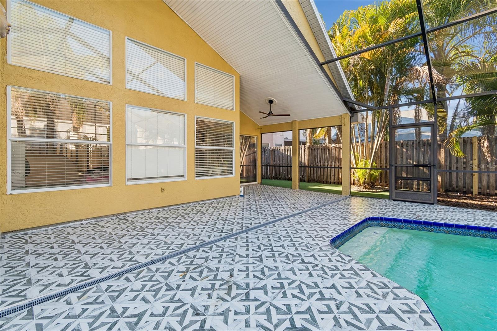 Image 59 of 75 For 14505 Thornfield Court