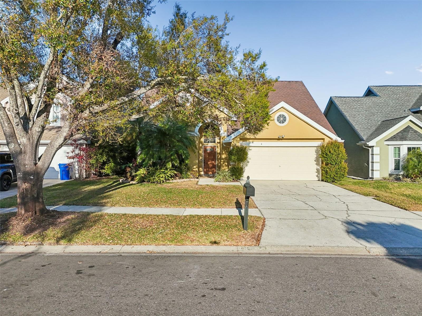 Image 61 of 75 For 14505 Thornfield Court