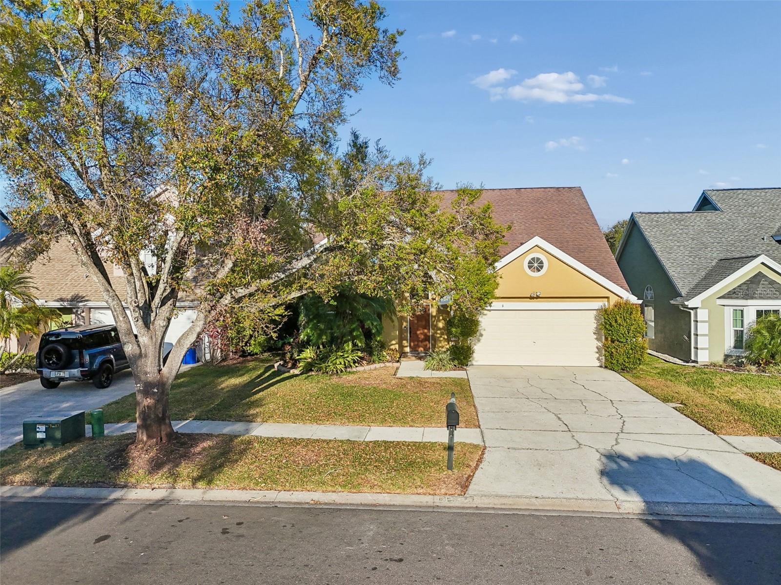 Image 63 of 75 For 14505 Thornfield Court