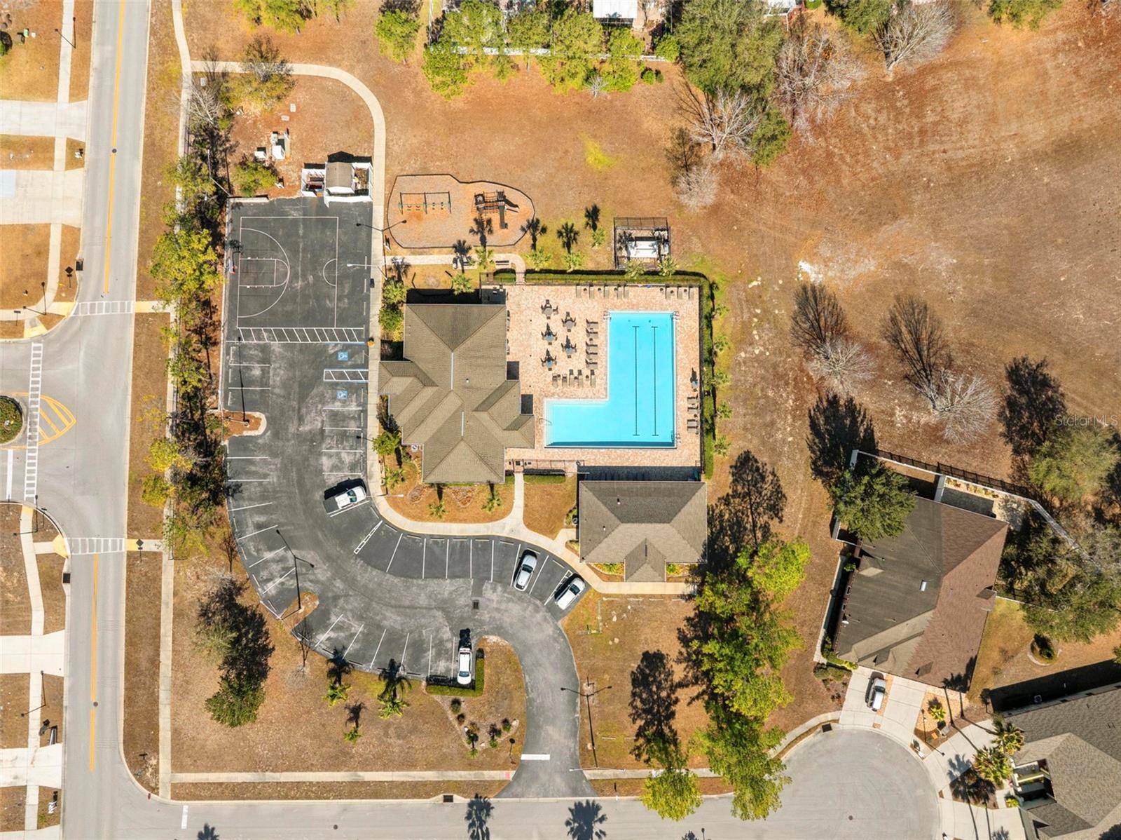 Image 11 of 56 For 14132 Sweetshrub Court