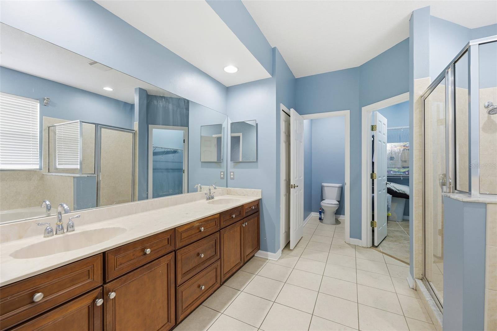 Image 23 of 56 For 14132 Sweetshrub Court