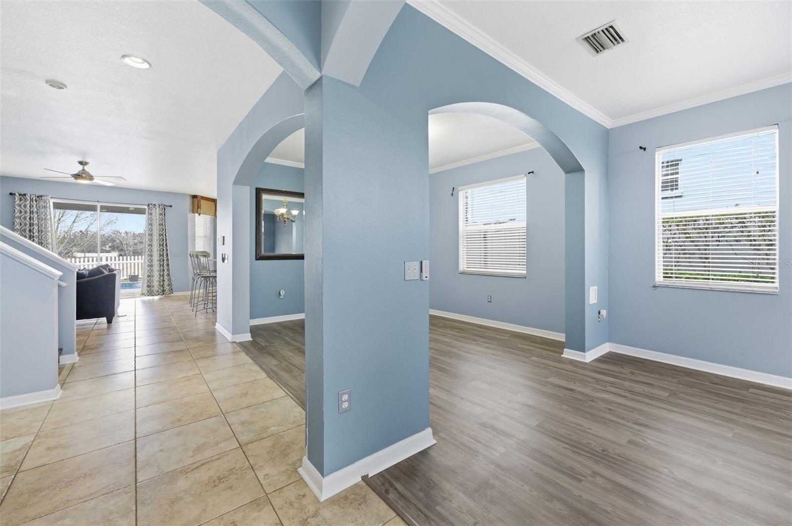 Image 33 of 56 For 14132 Sweetshrub Court