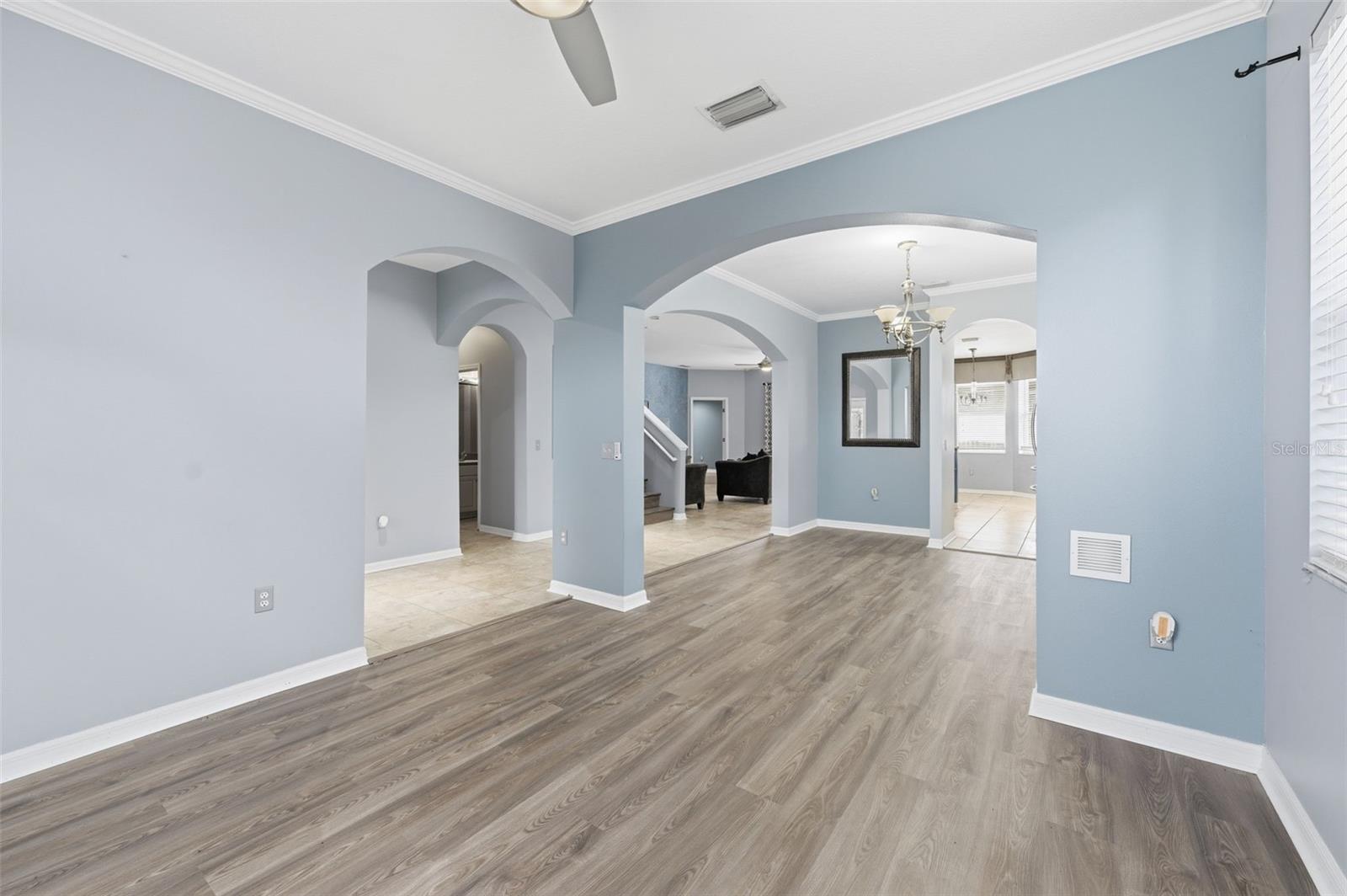 Image 36 of 56 For 14132 Sweetshrub Court