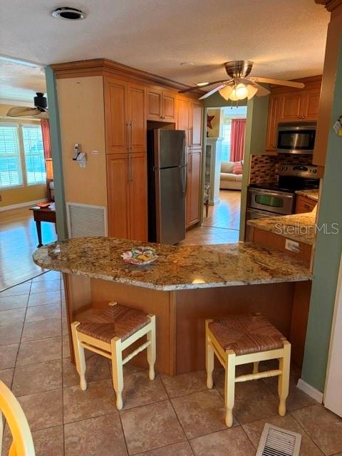 Image 9 of 25 For 10461 Peaceful Drive