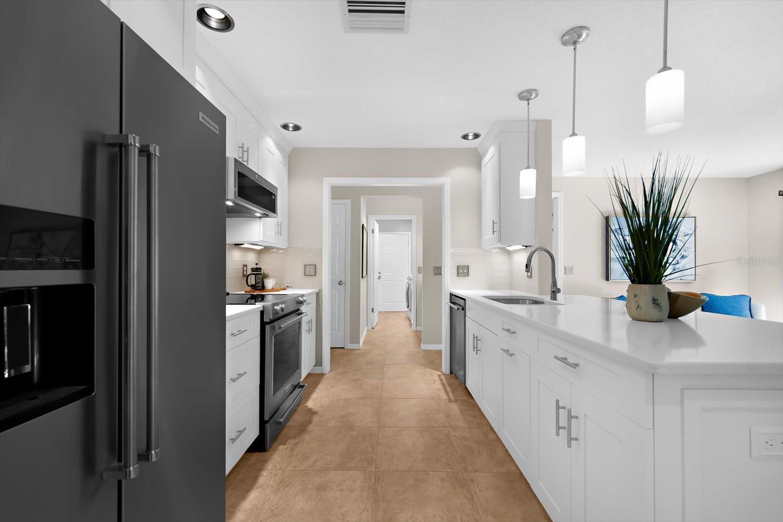 Listing photo id 23 for 344 Cascade Lane