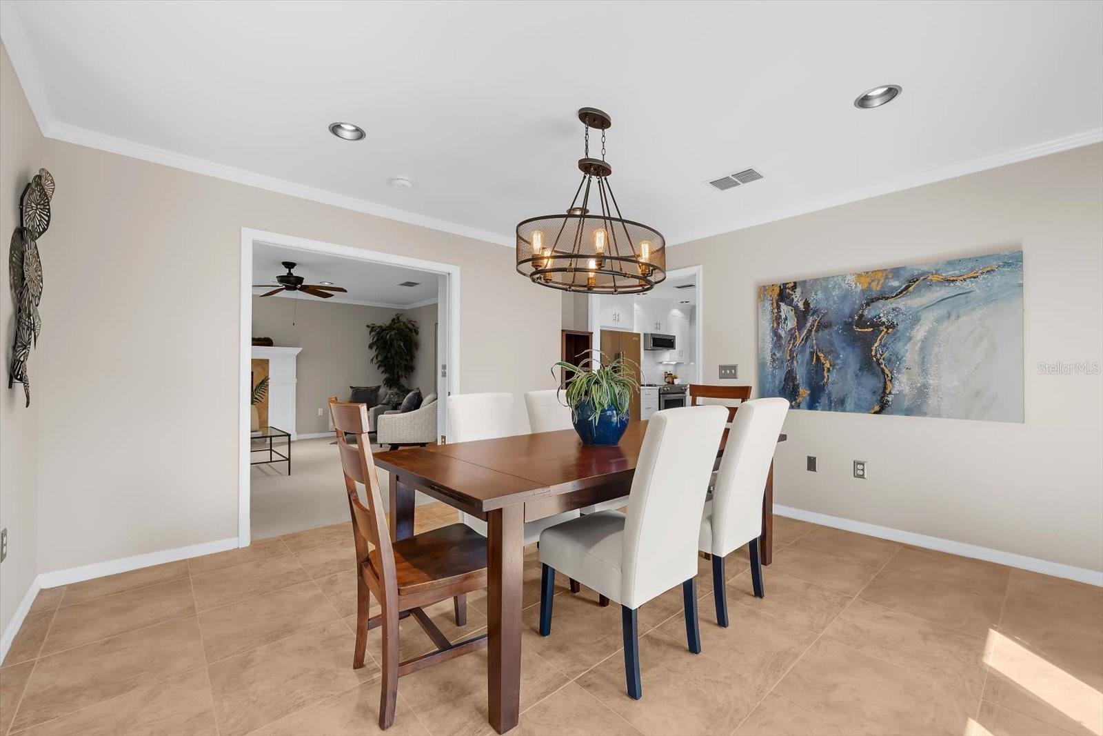 Listing photo id 30 for 344 Cascade Lane