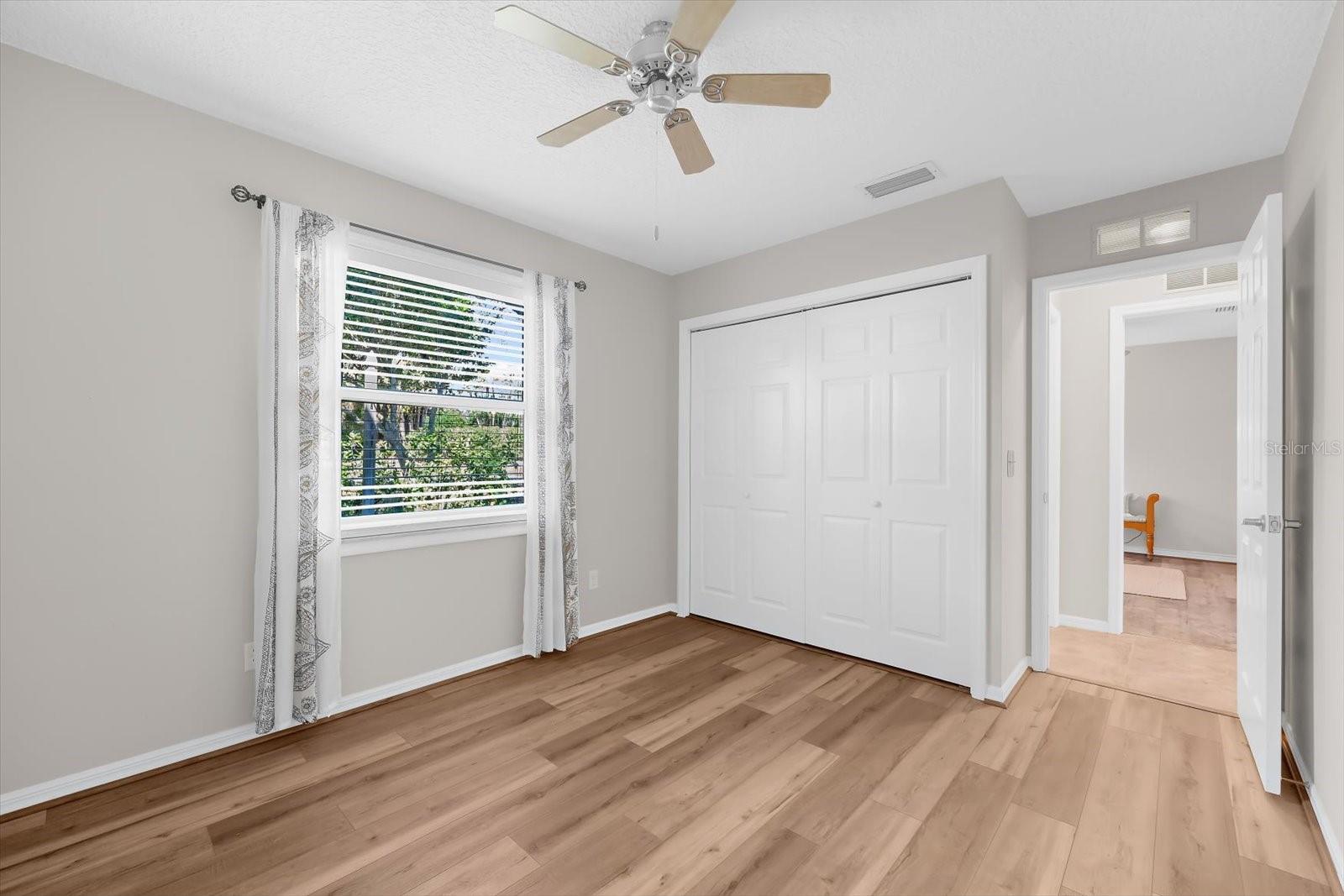 Listing photo id 38 for 344 Cascade Lane