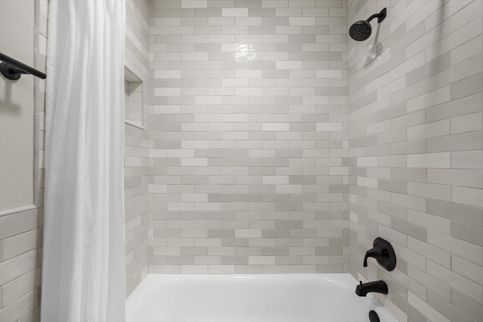 Listing photo id 45 for 344 Cascade Lane